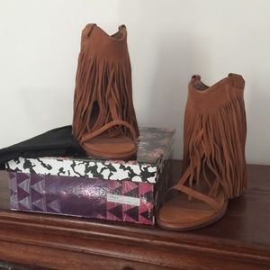 NWOT Jeffrey Campbell Suede Tassel Sandals